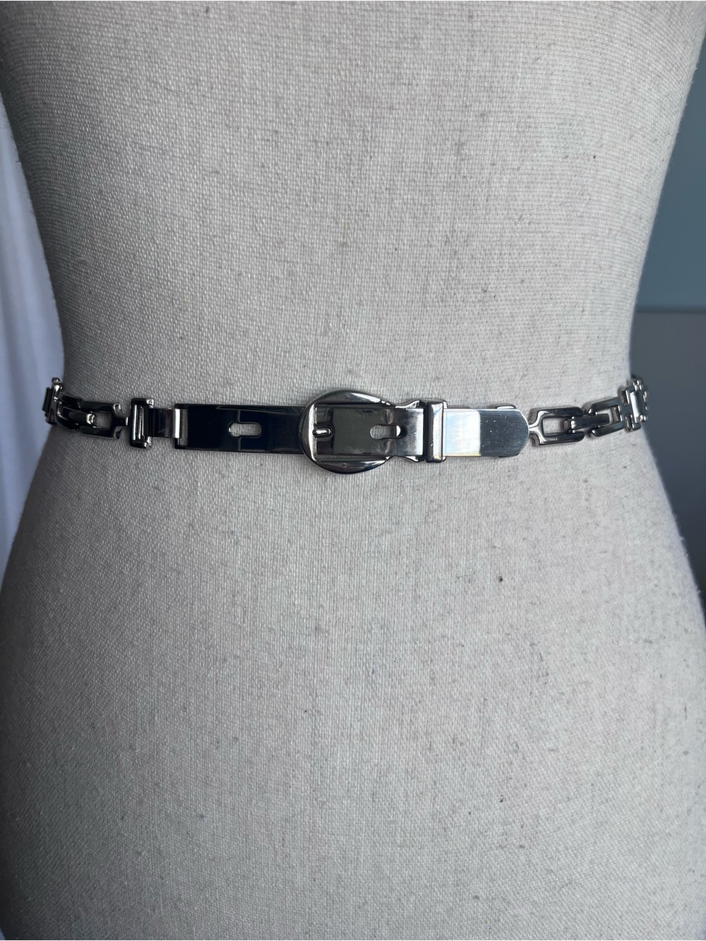 Vintage Y2K Silver Tone Metal Link Belt Geometric Skinny Waist Belt 28”
